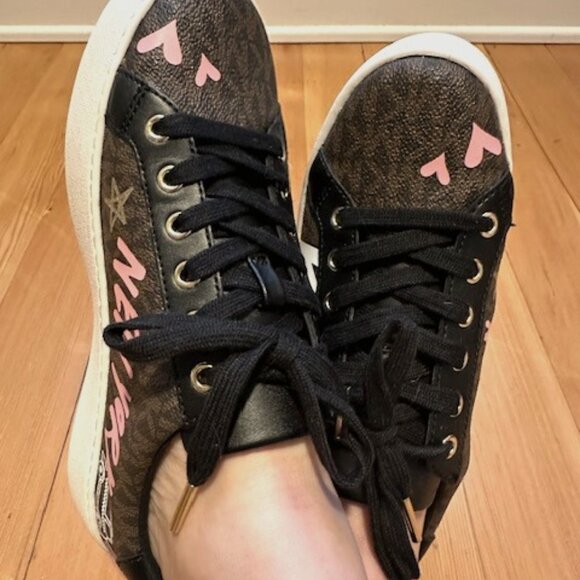 MICHAEL Michael Kors Poppy Lace Up Painted NYC Trainers Sneakers Women’s Sz 6.5 - Picture 1 of 5